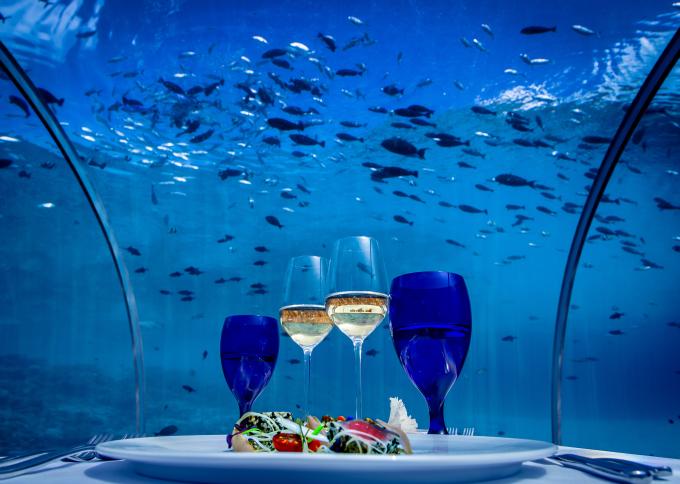 Kolacja w podwodnej restauracji